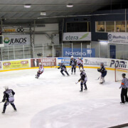 Lempäälän jäähalli, jääkiekko-ottelu